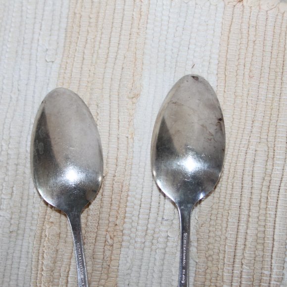 VTG HOLMES & EDWARDS SP IS '37 LOVELY LADY SOLID SERVING SPOONS SET of (4) FLATW - Picture 8 of 12
